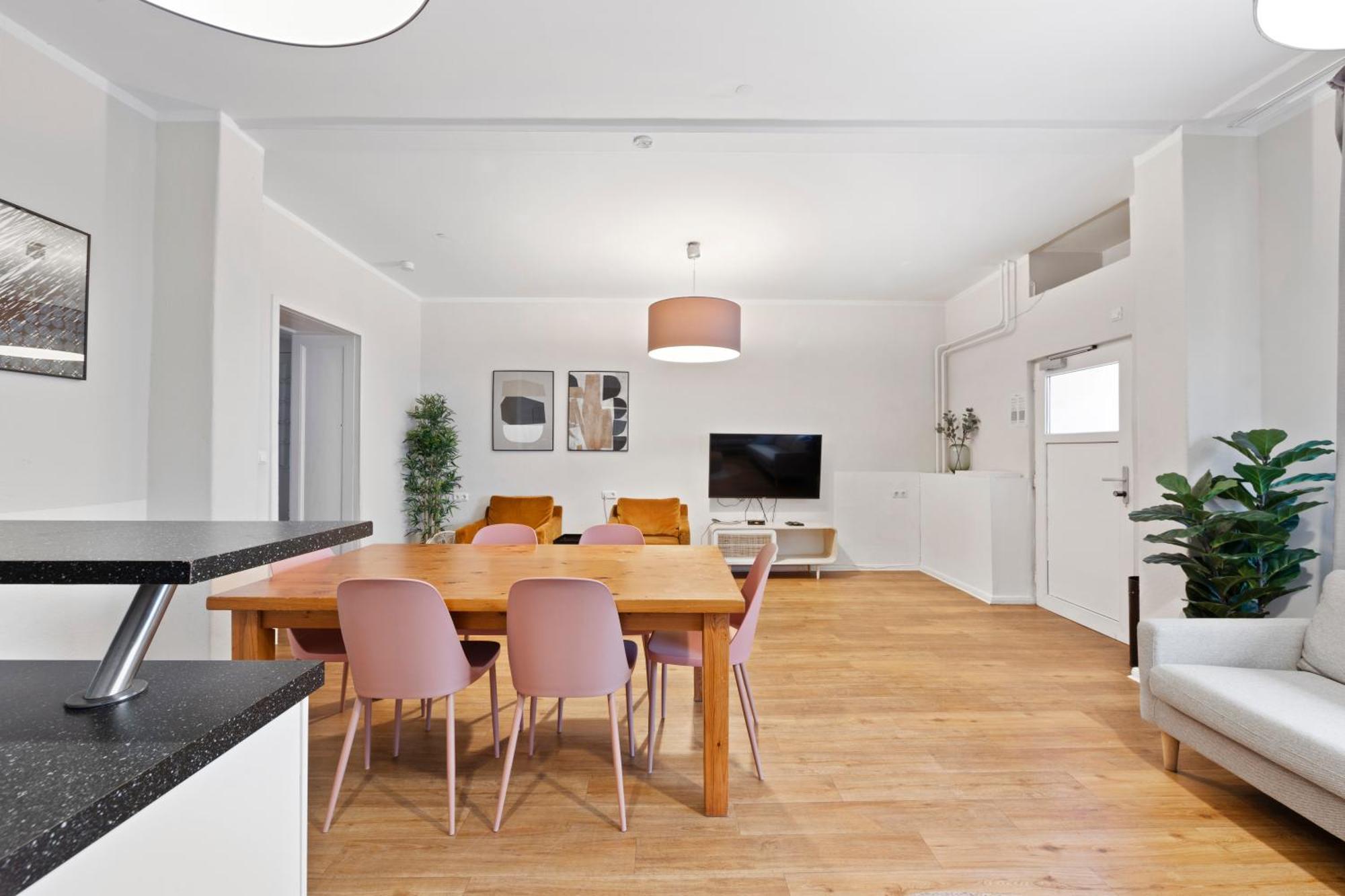 Primeflats - Big Family Apartment Schoeneberg Berlin Exterior photo